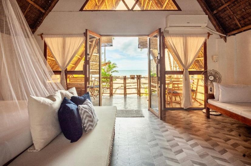 Surya Beach Resort Palawan Aborlan 外观 照片